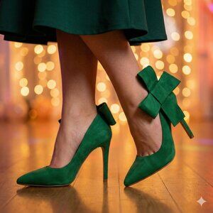 MMJULY Green Suede Pointed Toe Heels with Large Bow EU 41 , US 9.5-10